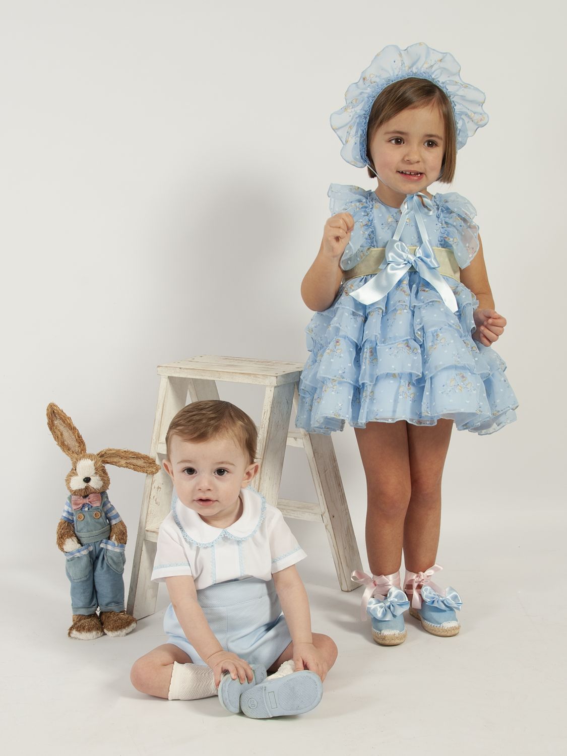 BABY BLUE ORGANZA PUFBALL DRESS WITH BUTTERFLY DETAILS | VE24-15