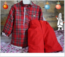 Camisa escocesa con pantalón rojo