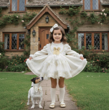 VESTIDO NAVIDAD  DE VOLANTES con  puntilla dorada ESTILO MARTINA NA24-03