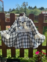 ABRIGO ESTILO CHANEL BLANCO Y NEGRO  IN24-31